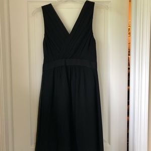 Women’s Banana Republic dress.